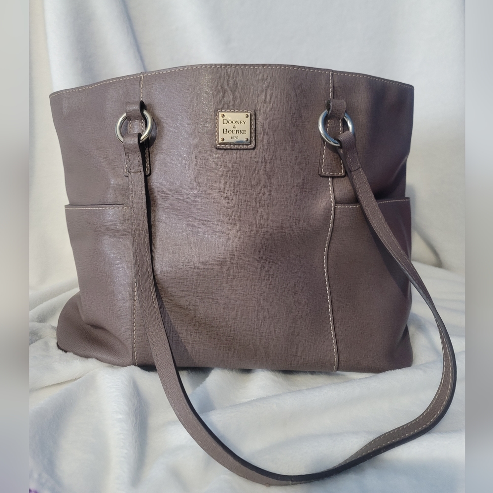 👜 DOONEY AND BOURKE LARGE TOTE